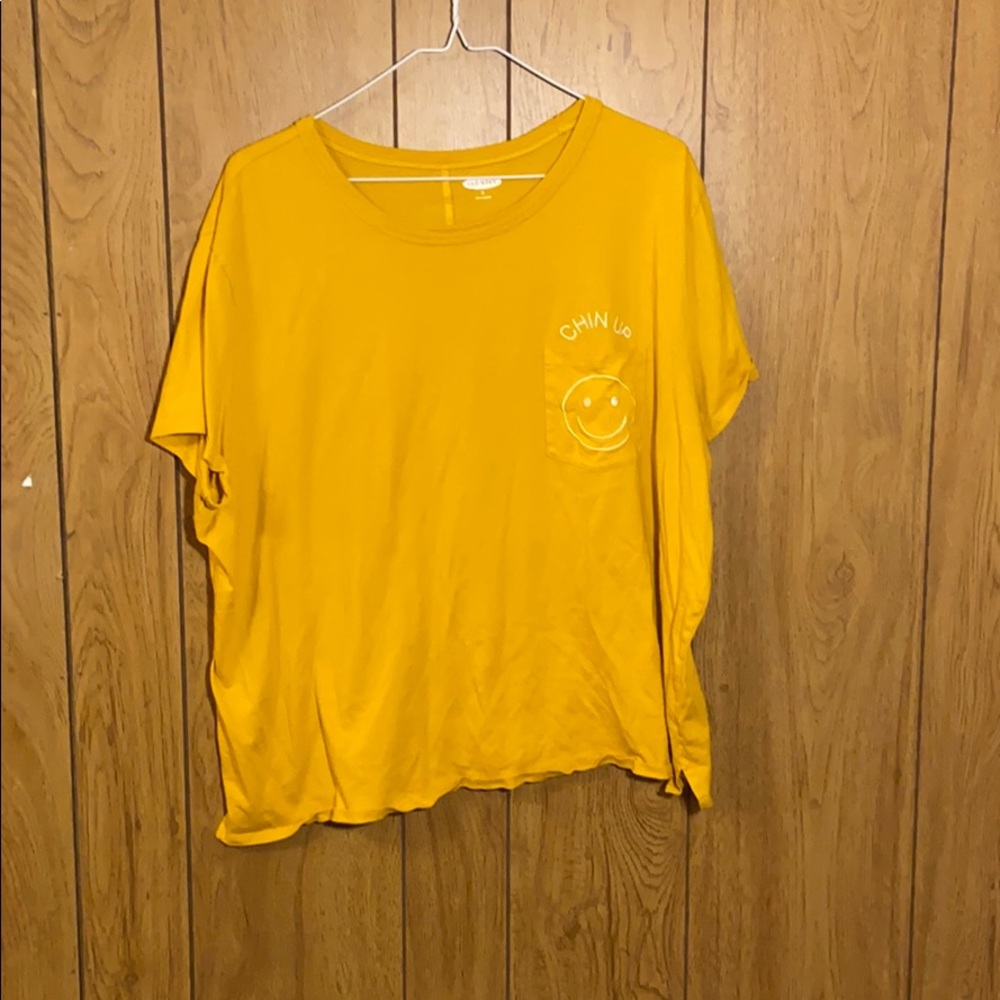 Old Navy Chin Up Tee - XL